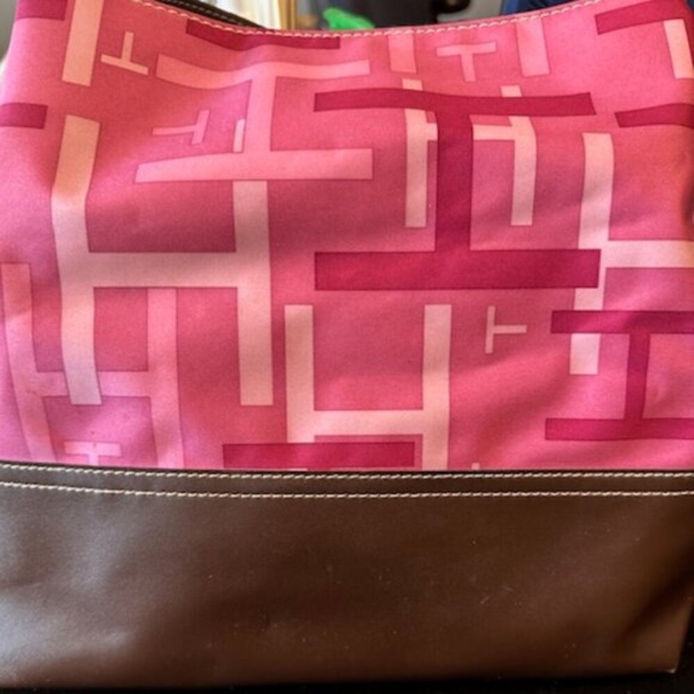 TOMMY HILFIGER PINK SIGNATURE SATIN CLOTH PURSE